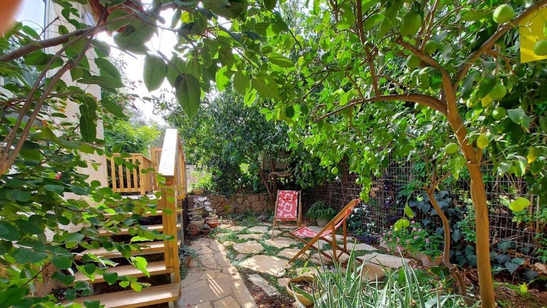 Maple'S Place - אירוח מייפל Rosh Pinna Buitenkant foto